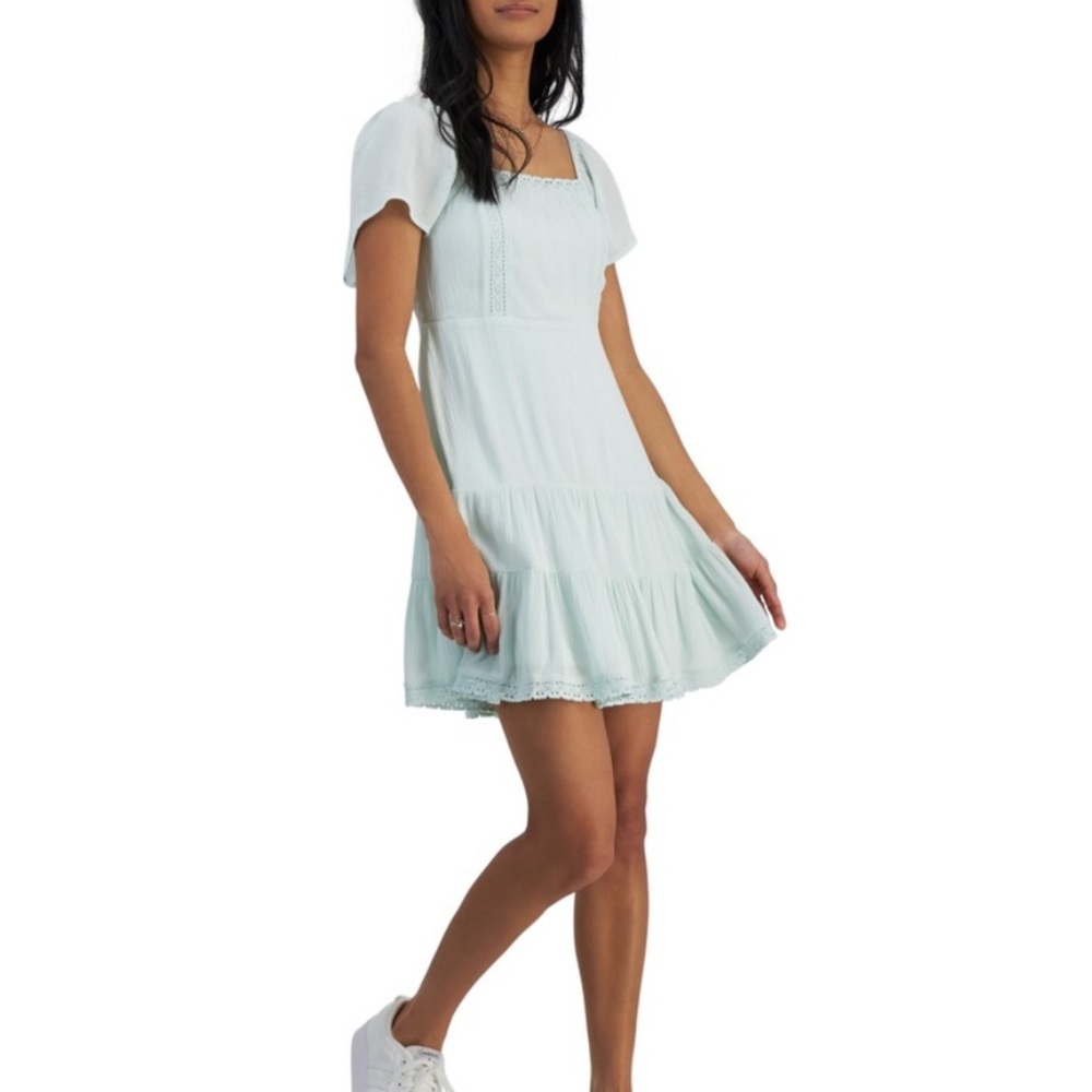 LOVE,FIRE Juniors Square-Neck Crochet Tiered Dress Size M